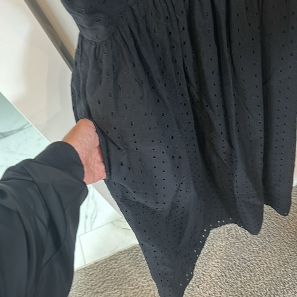 Eyelet dress with pockets and adjustable straps - Picture 5 of 6